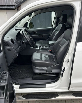 Volkswagen Amarok cena 68000 przebieg: 212000, rok produkcji 2013 z Dynów małe 79